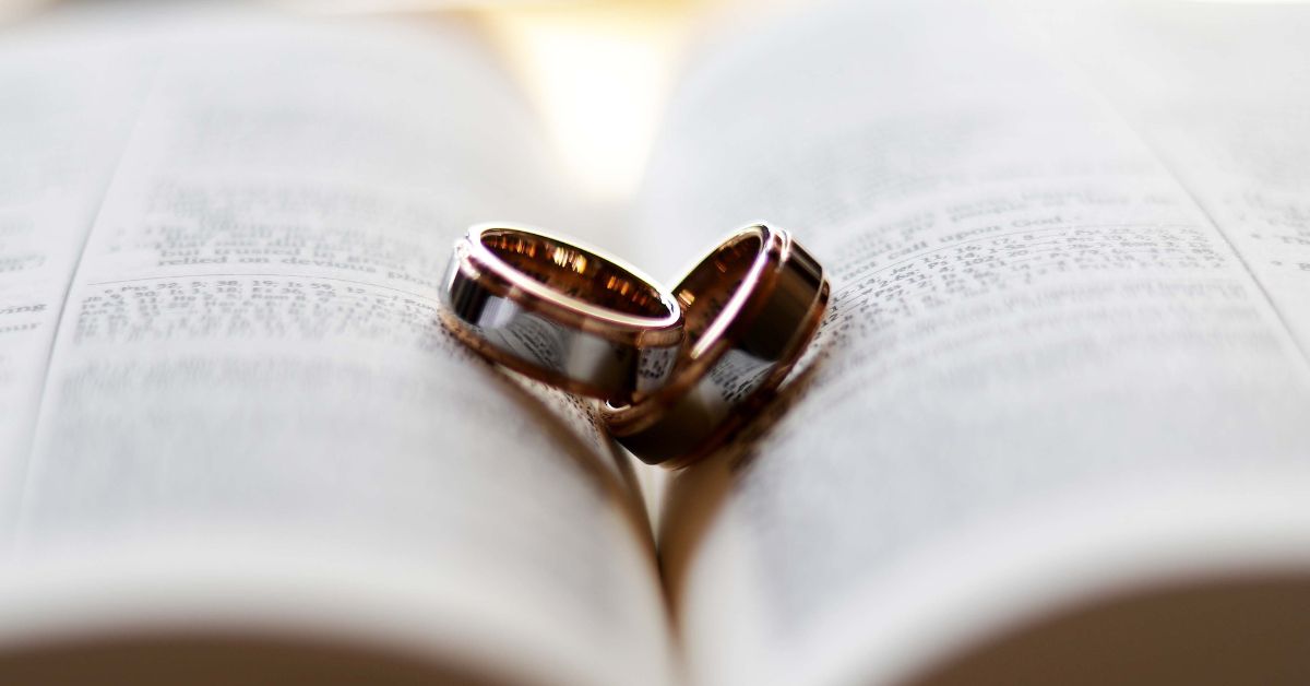 What to Expect When Applying for a Green Card Through Marriage in 2025